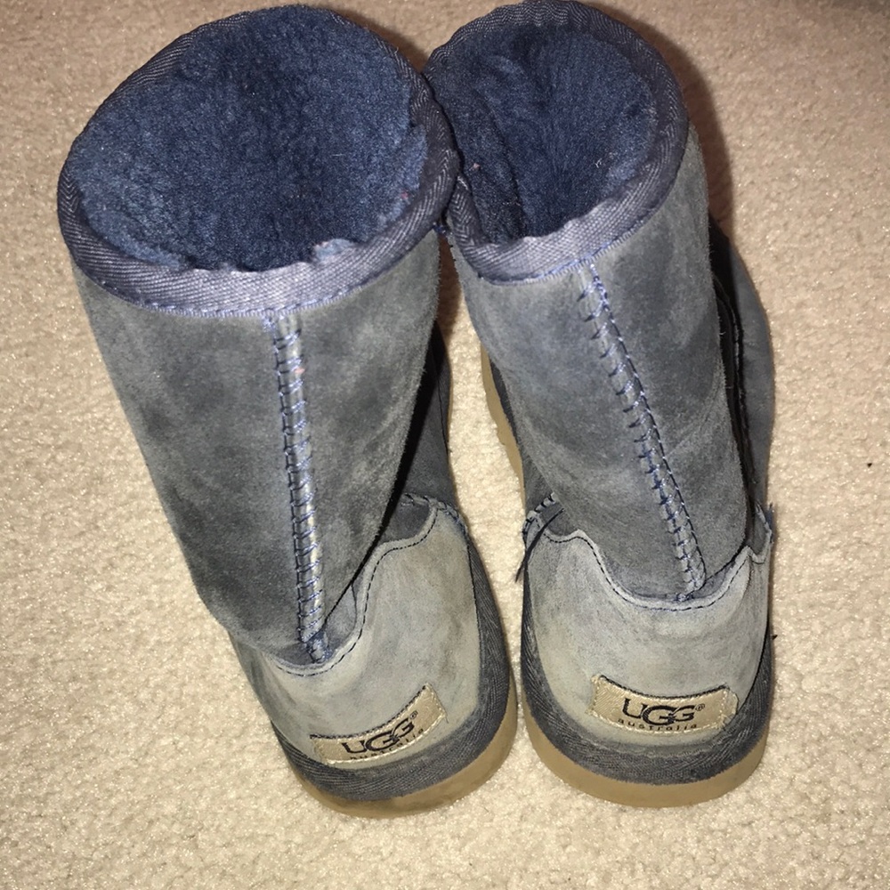 Navy Short Ugg Boots Size 7